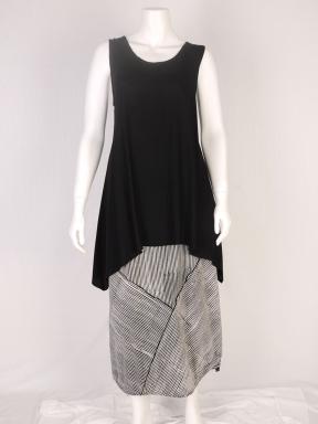 DSC0172-1246-Swing Tank 2036-Diagonal Skirt